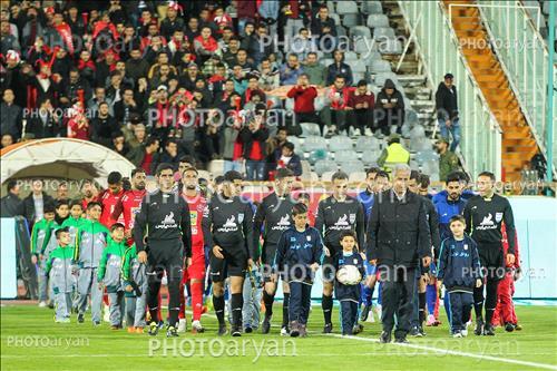 پرسپولیس 2-گل گهر سیرجان  1 (98/08/19) - محمد انصاری,احمد نورالهی,اشکان خورشیدی,حسین کنعانی زادگان,ورود تیم ها,