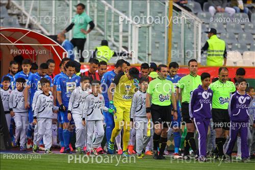 <span style='background: #33747a;font-weight: 300;font-size: 10px;box-shadow: 2px 3px 5px black;border-radius: 2px;margin: 2px;color: #fff;padding: 2px 5px;font - size: 10px;line - height: 22px; '>امید ابراهیمی</span> <span style='background: #33747a;font-weight: 300;font-size: 10px;box-shadow: 2px 3px 5px black;border-radius: 2px;margin: 2px;color: #fff;padding: 2px 5px;font - size: 10px;line - height: 22px; '>سید حسین حسینی</span> <span style='background: #33747a;font-weight: 300;font-size: 10px;box-shadow: 2px 3px 5px black;border-radius: 2px;margin: 2px;color: #fff;padding: 2px 5px;font - size: 10px;line - height: 22px; '>امید نورافکن</span> 