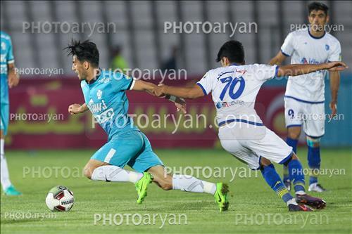 <span style='background: #33747a;box-shadow: 2px 3px 5px black;font-weight: 300;font-size: 10px;border-radius: 2px;margin: 2px;color: #fff;padding: 2px 5px;font - size: 10px;line - height: 22px; '>امید جهانبخش</span> 