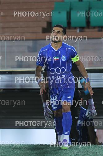 <span style='background: #33747a;box-shadow: 2px 3px 5px black;font-weight: 300;font-size: 10px;border-radius: 2px;margin: 2px;color: #fff;padding: 2px 5px;font - size: 10px;line - height: 22px; '>صالح حردانی</span> 