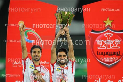 <span style='background: #33747a;box-shadow: 2px 3px 5px black;font-weight: 300;font-size: 10px;border-radius: 2px;margin: 2px;color: #fff;padding: 2px 5px;font - size: 10px;line - height: 22px; '>شجاع خلیل زاده</span> <span style='background: #33747a;box-shadow: 2px 3px 5px black;font-weight: 300;font-size: 10px;border-radius: 2px;margin: 2px;color: #fff;padding: 2px 5px;font - size: 10px;line - height: 22px; '>سیامک نعمتی</span> 