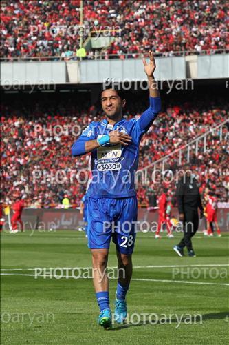 <span style='background: #33747a;box-shadow: 2px 3px 5px black;font-weight: 300;font-size: 10px;border-radius: 2px;margin: 2px;color: #fff;padding: 2px 5px;font - size: 10px;line - height: 22px; '>سید محسن کریمی</span> 