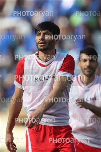 <span style='background: #33747a;font-weight: 300;font-size: 10px;box-shadow: 2px 3px 5px black;border-radius: 2px;margin: 2px;color: #fff;padding: 2px 5px;font - size: 10px;line - height: 22px; '>سعید آقایی</span> 