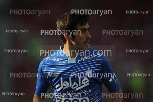 <span style='background: #33747a;box-shadow: 2px 3px 5px black;font-weight: 300;font-size: 10px;border-radius: 2px;margin: 2px;color: #fff;padding: 2px 5px;font - size: 10px;line - height: 22px; '>خسرو حیدری</span> 