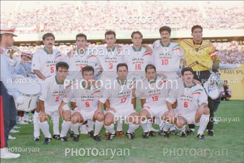 <span style='background: #33747a;font-weight: 300;font-size: 10px;box-shadow: 2px 3px 5px black;border-radius: 2px;margin: 2px;color: #fff;padding: 2px 5px;font - size: 10px;line - height: 22px; '>احمدرضا عابدزاده Ahmad Reza Abedzadeh</span> 