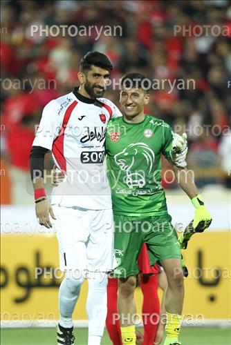 <span style='background: #33747a;box-shadow: 2px 3px 5px black;font-weight: 300;font-size: 10px;border-radius: 2px;margin: 2px;color: #fff;padding: 2px 5px;font - size: 10px;line - height: 22px; '>رامین فرجی</span> <span style='background: #33747a;box-shadow: 2px 3px 5px black;font-weight: 300;font-size: 10px;border-radius: 2px;margin: 2px;color: #fff;padding: 2px 5px;font - size: 10px;line - height: 22px; '>علیرضا بیرانوند</span> 