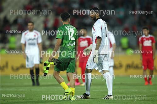 <span style='background: #33747a;box-shadow: 2px 3px 5px black;font-weight: 300;font-size: 10px;border-radius: 2px;margin: 2px;color: #fff;padding: 2px 5px;font - size: 10px;line - height: 22px; '>رامین فرجی</span> <span style='background: #33747a;box-shadow: 2px 3px 5px black;font-weight: 300;font-size: 10px;border-radius: 2px;margin: 2px;color: #fff;padding: 2px 5px;font - size: 10px;line - height: 22px; '>علیرضا بیرانوند</span> 