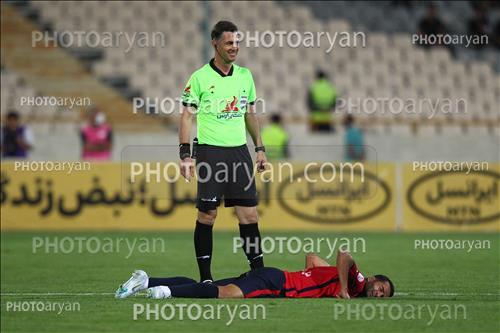 <span style='background: #33747a;box-shadow: 2px 3px 5px black;font-weight: 300;font-size: 10px;border-radius: 2px;margin: 2px;color: #fff;padding: 2px 5px;font - size: 10px;line - height: 22px; '>مسعود شجاعی</span> <span style='background: #33747a;box-shadow: 2px 3px 5px black;font-weight: 300;font-size: 10px;border-radius: 2px;margin: 2px;color: #fff;padding: 2px 5px;font - size: 10px;line - height: 22px; '>محمدحسین زاهدی فر</span> 