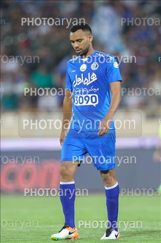 <span style='background: #33747a;box-shadow: 2px 3px 5px black;font-weight: 300;font-size: 10px;border-radius: 2px;margin: 2px;color: #fff;padding: 2px 5px;font - size: 10px;line - height: 22px; '>رابسون جانواریو</span> 