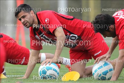 <span style='background: #33747a;box-shadow: 2px 3px 5px black;font-weight: 300;font-size: 10px;border-radius: 2px;margin: 2px;color: #fff;padding: 2px 5px;font - size: 10px;line - height: 22px; '>علیرضا نورمحمدی</span> <span style='background: #33747a;box-shadow: 2px 3px 5px black;font-weight: 300;font-size: 10px;border-radius: 2px;margin: 2px;color: #fff;padding: 2px 5px;font - size: 10px;line - height: 22px; '>کمال کامیابی نیا</span> 