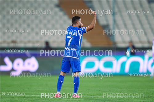 استقلال 3-هوادار 2  (1402/07/28)