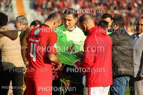 <span style='background: #33747a;box-shadow: 2px 3px 5px black;font-weight: 300;font-size: 10px;border-radius: 2px;margin: 2px;color: #fff;padding: 2px 5px;font - size: 10px;line - height: 22px; '>اشکان دژاگه</span> <span style='background: #33747a;box-shadow: 2px 3px 5px black;font-weight: 300;font-size: 10px;border-radius: 2px;margin: 2px;color: #fff;padding: 2px 5px;font - size: 10px;line - height: 22px; '>سید جلال حسینی</span> <span style='background: #33747a;box-shadow: 2px 3px 5px black;font-weight: 300;font-size: 10px;border-radius: 2px;margin: 2px;color: #fff;padding: 2px 5px;font - size: 10px;line - height: 22px; '>محمدرضا اکبریان</span> 