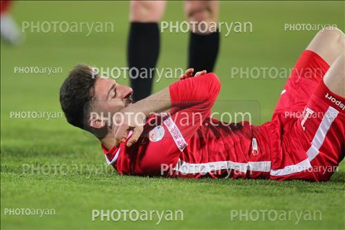 <span style='background: #33747a;font-weight: 300;font-size: 10px;box-shadow: 2px 3px 5px black;border-radius: 2px;margin: 2px;color: #fff;padding: 2px 5px;font - size: 10px;line - height: 22px; '>مهدی عبدی</span> 