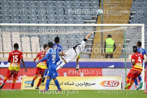 <span style='background: #33747a;font-weight: 300;font-size: 10px;box-shadow: 2px 3px 5px black;border-radius: 2px;margin: 2px;color: #fff;padding: 2px 5px;font - size: 10px;line - height: 22px; '>سید حسین حسینی</span> 