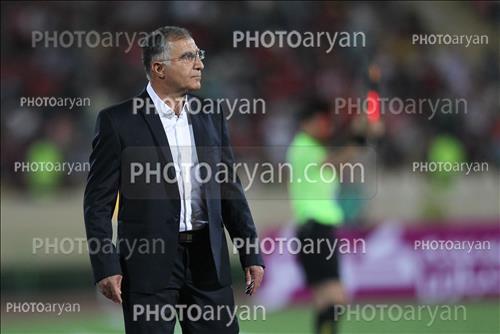 <span style='background: #33747a;box-shadow: 2px 3px 5px black;font-weight: 300;font-size: 10px;border-radius: 2px;margin: 2px;color: #fff;padding: 2px 5px;font - size: 10px;line - height: 22px; '>مجید جلالی</span> 