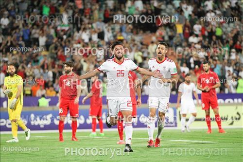 <span style='background: #33747a;box-shadow: 2px 3px 5px black;font-weight: 300;font-size: 10px;border-radius: 2px;margin: 2px;color: #fff;padding: 2px 5px;font - size: 10px;line - height: 22px; '>اللهیار صیادمنش</span> 