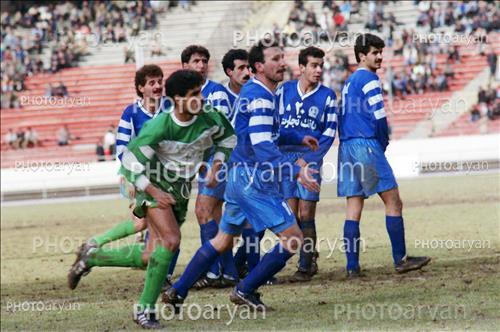 <span style='background: #33747a;box-shadow: 2px 3px 5px black;font-weight: 300;font-size: 10px;border-radius: 2px;margin: 2px;color: #fff;padding: 2px 5px;font - size: 10px;line - height: 22px; '>مارکار اقاجانیان</span> <span style='background: #33747a;box-shadow: 2px 3px 5px black;font-weight: 300;font-size: 10px;border-radius: 2px;margin: 2px;color: #fff;padding: 2px 5px;font - size: 10px;line - height: 22px; '>علی دایی  Ali Daei</span> <span style='background: #33747a;box-shadow: 2px 3px 5px black;font-weight: 300;font-size: 10px;border-radius: 2px;margin: 2px;color: #fff;padding: 2px 5px;font - size: 10px;line - height: 22px; '>محمد احمدزاده</span> 