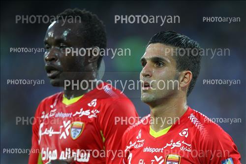 <span style='background: #33747a;box-shadow: 2px 3px 5px black;font-weight: 300;font-size: 10px;border-radius: 2px;margin: 2px;color: #fff;padding: 2px 5px;font - size: 10px;line - height: 22px; '>ماتیاس چاگو</span> <span style='background: #33747a;box-shadow: 2px 3px 5px black;font-weight: 300;font-size: 10px;border-radius: 2px;margin: 2px;color: #fff;padding: 2px 5px;font - size: 10px;line - height: 22px; '>ساسان انصاری</span> 