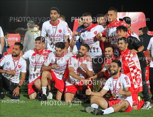 <span style='background: #33747a;box-shadow: 2px 3px 5px black;font-weight: 300;font-size: 10px;border-radius: 2px;margin: 2px;color: #fff;padding: 2px 5px;font - size: 10px;line - height: 22px; '>امیر محمد یوسفی</span> <span style='background: #33747a;box-shadow: 2px 3px 5px black;font-weight: 300;font-size: 10px;border-radius: 2px;margin: 2px;color: #fff;padding: 2px 5px;font - size: 10px;line - height: 22px; '>احمد نورالهی</span> <span style='background: #33747a;box-shadow: 2px 3px 5px black;font-weight: 300;font-size: 10px;border-radius: 2px;margin: 2px;color: #fff;padding: 2px 5px;font - size: 10px;line - height: 22px; '>سیامک نعمتی</span> 