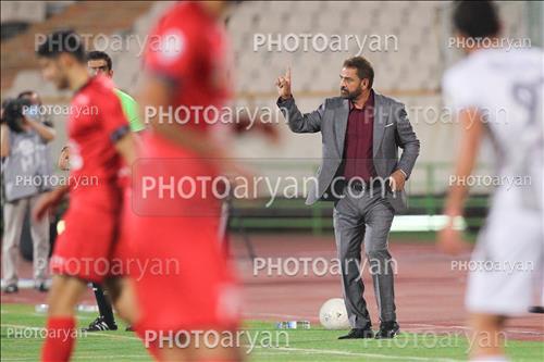 <span style='background: #33747a;box-shadow: 2px 3px 5px black;font-weight: 300;font-size: 10px;border-radius: 2px;margin: 2px;color: #fff;padding: 2px 5px;font - size: 10px;line - height: 22px; '>فیروز کریمی</span> 