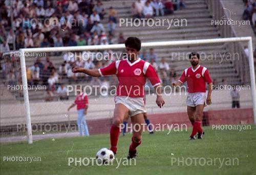 بازیکنان دهه های مختلف فوتبال ایران 33  - 