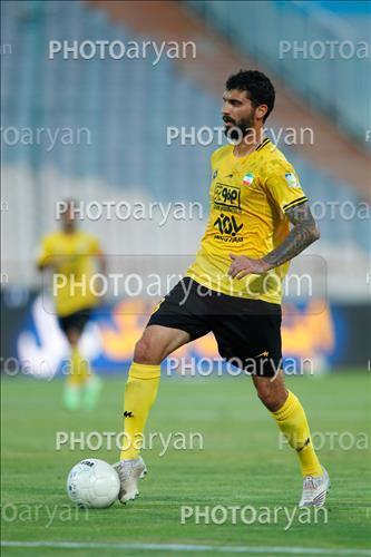 <span style='background: #33747a;font-weight: 300;font-size: 10px;box-shadow: 2px 3px 5px black;border-radius: 2px;margin: 2px;color: #fff;padding: 2px 5px;font - size: 10px;line - height: 22px; '>یوسف دانش صدیق</span> 