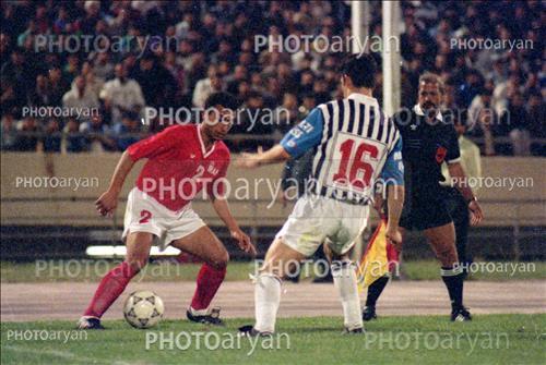 <span style='background: #33747a;font-weight: 300;font-size: 10px;box-shadow: 2px 3px 5px black;border-radius: 2px;margin: 2px;color: #fff;padding: 2px 5px;font - size: 10px;line - height: 22px; '>رضا رضایی منش</span> 