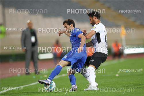 <span style='background: #33747a;font-weight: 300;font-size: 10px;box-shadow: 2px 3px 5px black;border-radius: 2px;margin: 2px;color: #fff;padding: 2px 5px;font - size: 10px;line - height: 22px; '>جابر انصاری</span> 