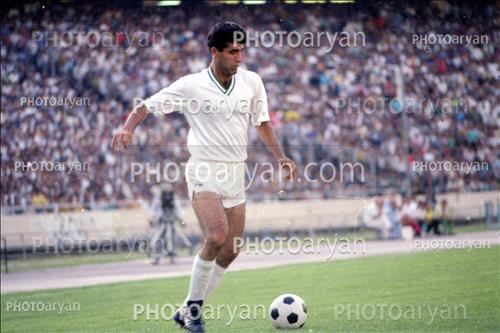 <span style='background: #33747a;font-weight: 300;font-size: 10px;box-shadow: 2px 3px 5px black;border-radius: 2px;margin: 2px;color: #fff;padding: 2px 5px;font - size: 10px;line - height: 22px; '>نا مشخص</span> 