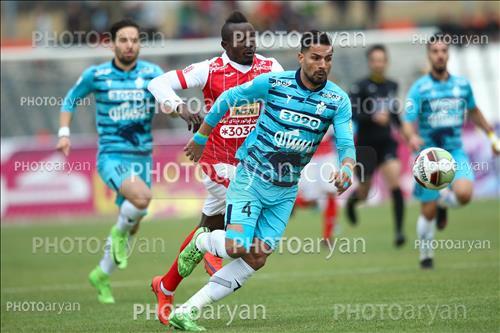 <span style='background: #33747a;box-shadow: 2px 3px 5px black;font-weight: 300;font-size: 10px;border-radius: 2px;margin: 2px;color: #fff;padding: 2px 5px;font - size: 10px;line - height: 22px; '>امیرحسین صادقی</span> <span style='background: #33747a;box-shadow: 2px 3px 5px black;font-weight: 300;font-size: 10px;border-radius: 2px;margin: 2px;color: #fff;padding: 2px 5px;font - size: 10px;line - height: 22px; '>گادوین منشاGodwin Mensha</span> 