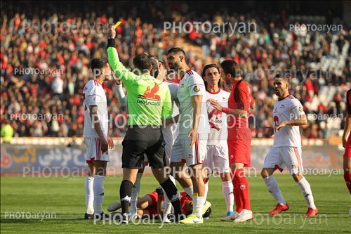 <span style='background: #33747a;box-shadow: 2px 3px 5px black;font-weight: 300;font-size: 10px;border-radius: 2px;margin: 2px;color: #fff;padding: 2px 5px;font - size: 10px;line - height: 22px; '>ساسان انصاری</span> <span style='background: #33747a;box-shadow: 2px 3px 5px black;font-weight: 300;font-size: 10px;border-radius: 2px;margin: 2px;color: #fff;padding: 2px 5px;font - size: 10px;line - height: 22px; '>شجاع خلیل زاده</span> <span style='background: #33747a;box-shadow: 2px 3px 5px black;font-weight: 300;font-size: 10px;border-radius: 2px;margin: 2px;color: #fff;padding: 2px 5px;font - size: 10px;line - height: 22px; '>وحید امیری</span> 