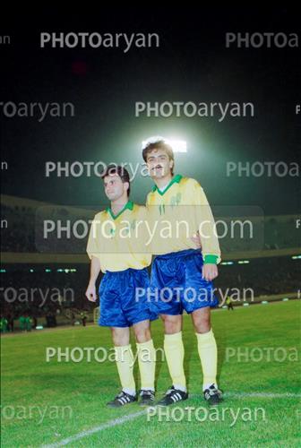 <span style='background: #33747a;box-shadow: 2px 3px 5px black;font-weight: 300;font-size: 10px;border-radius: 2px;margin: 2px;color: #fff;padding: 2px 5px;font - size: 10px;line - height: 22px; '>مسعود استیلی</span> <span style='background: #33747a;box-shadow: 2px 3px 5px black;font-weight: 300;font-size: 10px;border-radius: 2px;margin: 2px;color: #fff;padding: 2px 5px;font - size: 10px;line - height: 22px; '>میرشاد ماجدی</span> 