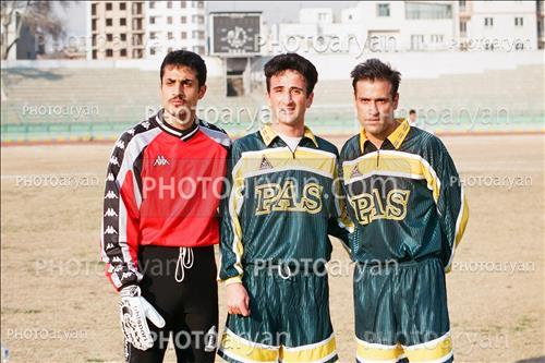 <span style='background: #33747a;box-shadow: 2px 3px 5px black;font-weight: 300;font-size: 10px;border-radius: 2px;margin: 2px;color: #fff;padding: 2px 5px;font - size: 10px;line - height: 22px; '>نیما نکیسا</span> <span style='background: #33747a;box-shadow: 2px 3px 5px black;font-weight: 300;font-size: 10px;border-radius: 2px;margin: 2px;color: #fff;padding: 2px 5px;font - size: 10px;line - height: 22px; '>رضا ترابیان</span> <span style='background: #33747a;box-shadow: 2px 3px 5px black;font-weight: 300;font-size: 10px;border-radius: 2px;margin: 2px;color: #fff;padding: 2px 5px;font - size: 10px;line - height: 22px; '>ادموند اختر</span> 