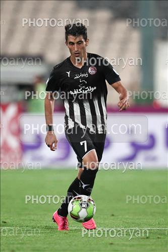 <span style='background: #33747a;box-shadow: 2px 3px 5px black;font-weight: 300;font-size: 10px;border-radius: 2px;margin: 2px;color: #fff;padding: 2px 5px;font - size: 10px;line - height: 22px; '>کیوان امرایی</span> 