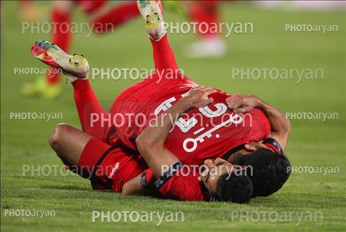 <span style='background: #33747a;font-weight: 300;font-size: 10px;box-shadow: 2px 3px 5px black;border-radius: 2px;margin: 2px;color: #fff;padding: 2px 5px;font - size: 10px;line - height: 22px; '>مهدی ترابی</span> <span style='background: #33747a;font-weight: 300;font-size: 10px;box-shadow: 2px 3px 5px black;border-radius: 2px;margin: 2px;color: #fff;padding: 2px 5px;font - size: 10px;line - height: 22px; '>احسان پهلوان</span> 