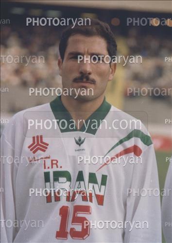 <span style='background: #33747a;box-shadow: 2px 3px 5px black;font-weight: 300;font-size: 10px;border-radius: 2px;margin: 2px;color: #fff;padding: 2px 5px;font - size: 10px;line - height: 22px; '>علی اکبراستاداسدی</span> 