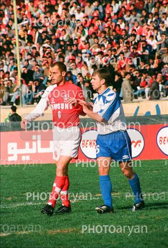 <span style='background: #33747a;box-shadow: 2px 3px 5px black;font-weight: 300;font-size: 10px;border-radius: 2px;margin: 2px;color: #fff;padding: 2px 5px;font - size: 10px;line - height: 22px; '>ابراهیم تقی پور</span> 