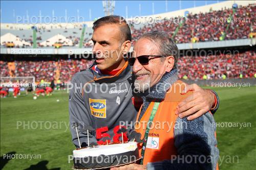 <span style='background: #33747a;font-weight: 300;font-size: 10px;box-shadow: 2px 3px 5px black;border-radius: 2px;margin: 2px;color: #fff;padding: 2px 5px;font - size: 10px;line - height: 22px; '>سید جلال حسینی</span> <span style='background: #33747a;font-weight: 300;font-size: 10px;box-shadow: 2px 3px 5px black;border-radius: 2px;margin: 2px;color: #fff;padding: 2px 5px;font - size: 10px;line - height: 22px; '>استاد علی کاوه</span> 