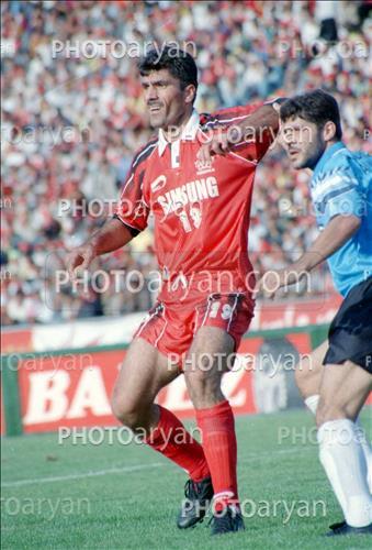 <span style='background: #33747a;font-weight: 300;font-size: 10px;box-shadow: 2px 3px 5px black;border-radius: 2px;margin: 2px;color: #fff;padding: 2px 5px;font - size: 10px;line - height: 22px; '>پایان رافت</span> 