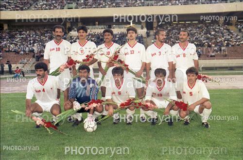 <span style='background: #33747a;font-weight: 300;font-size: 10px;box-shadow: 2px 3px 5px black;border-radius: 2px;margin: 2px;color: #fff;padding: 2px 5px;font - size: 10px;line - height: 22px; '>احمدرضا عابدزاده Ahmad Reza Abedzadeh</span> 