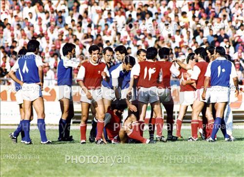 <span style='background: #33747a;font-weight: 300;font-size: 10px;box-shadow: 2px 3px 5px black;border-radius: 2px;margin: 2px;color: #fff;padding: 2px 5px;font - size: 10px;line - height: 22px; '>فرشاد پیوس  Farshad Pious</span> <span style='background: #33747a;font-weight: 300;font-size: 10px;box-shadow: 2px 3px 5px black;border-radius: 2px;margin: 2px;color: #fff;padding: 2px 5px;font - size: 10px;line - height: 22px; '>حمید درخشان</span> <span style='background: #33747a;font-weight: 300;font-size: 10px;box-shadow: 2px 3px 5px black;border-radius: 2px;margin: 2px;color: #fff;padding: 2px 5px;font - size: 10px;line - height: 22px; '>مجید نامجو مطلق</span> 