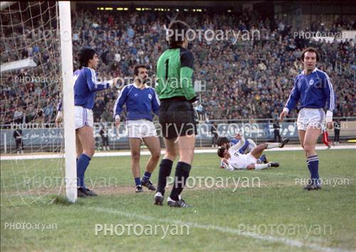 <span style='background: #33747a;box-shadow: 2px 3px 5px black;font-weight: 300;font-size: 10px;border-radius: 2px;margin: 2px;color: #fff;padding: 2px 5px;font - size: 10px;line - height: 22px; '>اصغر حاجیلو</span> <span style='background: #33747a;box-shadow: 2px 3px 5px black;font-weight: 300;font-size: 10px;border-radius: 2px;margin: 2px;color: #fff;padding: 2px 5px;font - size: 10px;line - height: 22px; '>شاهین بیانی</span> <span style='background: #33747a;box-shadow: 2px 3px 5px black;font-weight: 300;font-size: 10px;border-radius: 2px;margin: 2px;color: #fff;padding: 2px 5px;font - size: 10px;line - height: 22px; '>سعید مراغه چیان</span> 