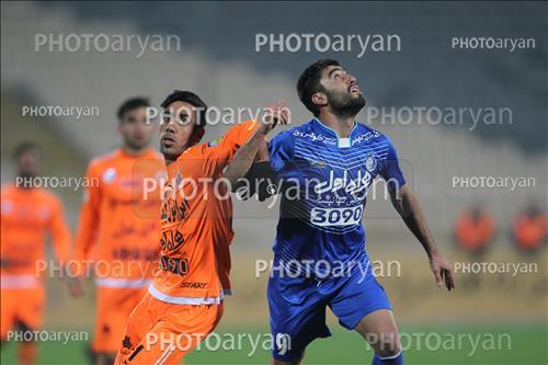 <span style='background: #33747a;box-shadow: 2px 3px 5px black;font-weight: 300;font-size: 10px;border-radius: 2px;margin: 2px;color: #fff;padding: 2px 5px;font - size: 10px;line - height: 22px; '>امید خالدی</span> <span style='background: #33747a;box-shadow: 2px 3px 5px black;font-weight: 300;font-size: 10px;border-radius: 2px;margin: 2px;color: #fff;padding: 2px 5px;font - size: 10px;line - height: 22px; '>کاوه رضایی</span> 