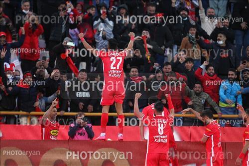 استقلال 1- پرسپولیس  1 (1400/12/26)