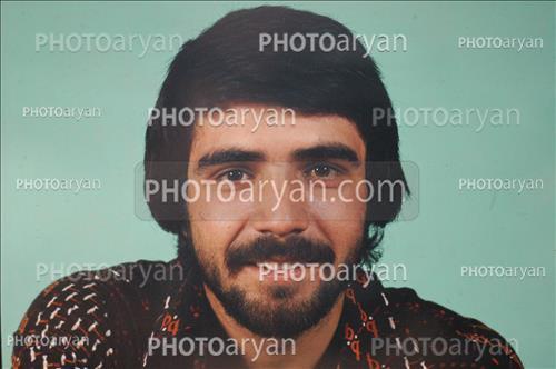 <span style='background: #33747a;box-shadow: 2px 3px 5px black;font-weight: 300;font-size: 10px;border-radius: 2px;margin: 2px;color: #fff;padding: 2px 5px;font - size: 10px;line - height: 22px; '>محمد زادمهر</span> 