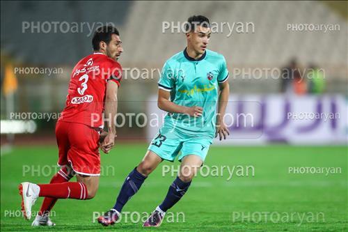 <span style='background: #33747a;font-weight: 300;font-size: 10px;box-shadow: 2px 3px 5px black;border-radius: 2px;margin: 2px;color: #fff;padding: 2px 5px;font - size: 10px;line - height: 22px; '>شجاع خلیل زاده</span> 